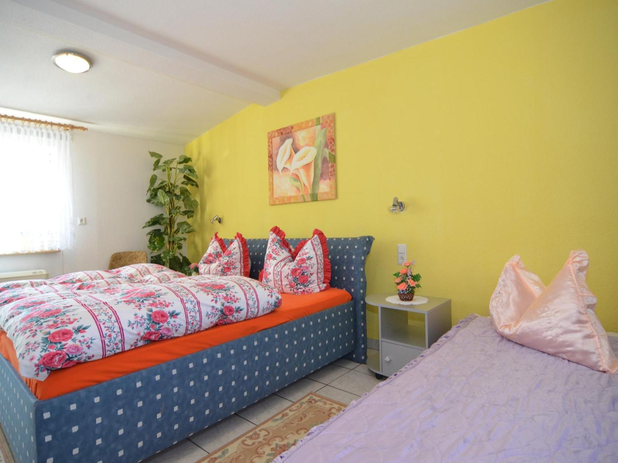 Holiday Home In Neustadt Am Rennsteig With Pond المظهر الخارجي الصورة