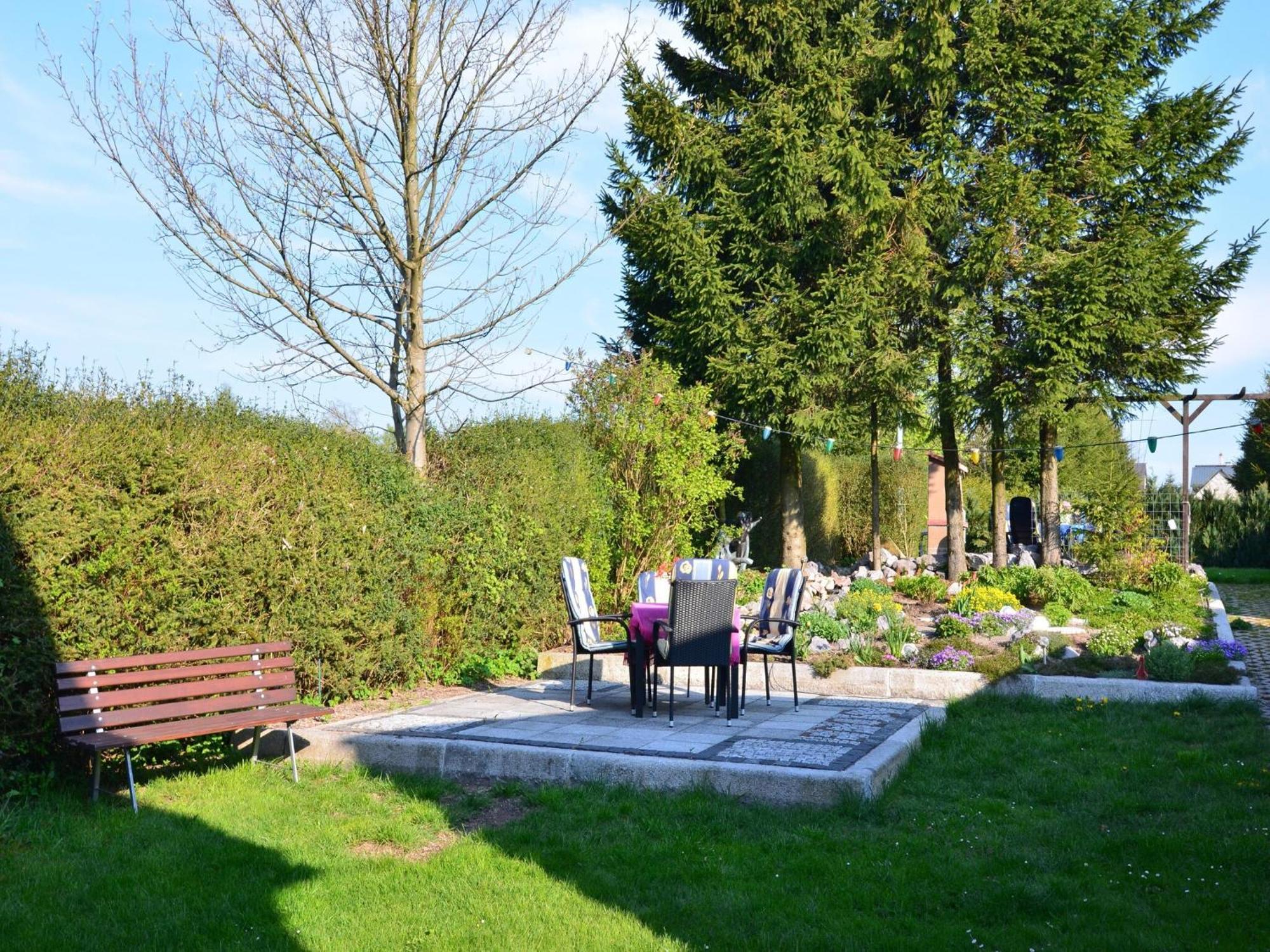 Holiday Home In Neustadt Am Rennsteig With Pond المظهر الخارجي الصورة
