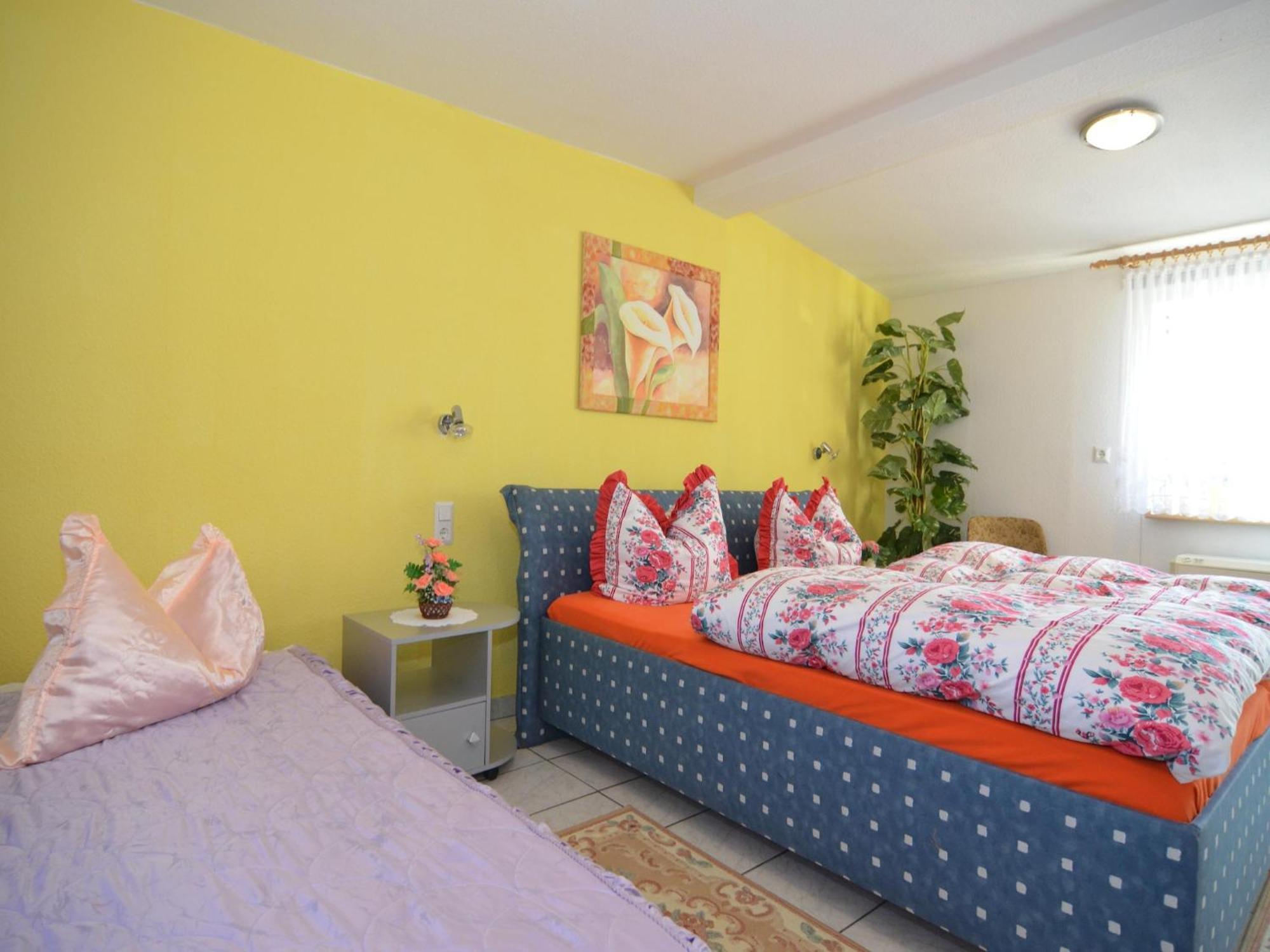 Holiday Home In Neustadt Am Rennsteig With Pond المظهر الخارجي الصورة